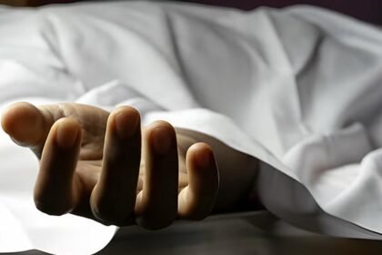 तीन वाहन चालकों की मौत, चक्कर आने से अस्पताल में कराया भर्ती, लू लगने की आशंका