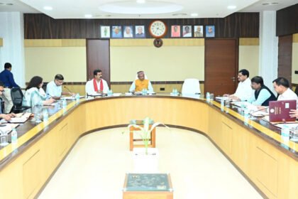 मंत्रिपरिषद की बैठक