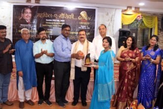 गोल्डन वॉयस अवार्ड फंक्शन में कीर्ति व्यास ने छेड़ी वायलिन की तान