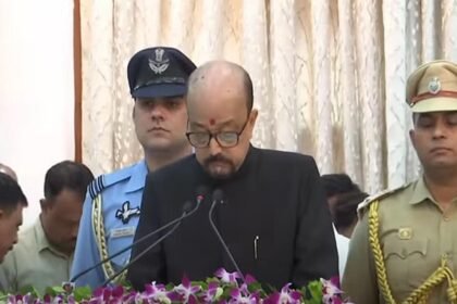 छत्तीसगढ़ के नये राज्यपाल ने संभाला पदभार; रमेन डेका ने ली पद और गोपनीयता की शपथ