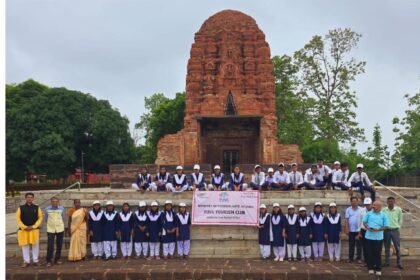 साडा ने पर्यटन मंत्रालय के सहयोग से सिरपुर में हेरिटेज वॉक का आयोजन