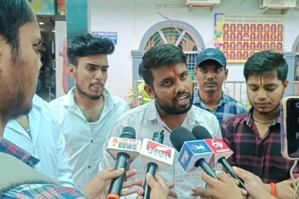 एबीवीपी ने की शंकरा विद्यालय सेक्टर-10 की शिकायत