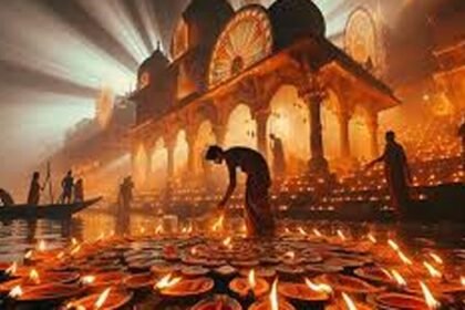 Dev Deepawali: पहली बार लाइव होगी देव दीपावली, पीएम मोदी भी देखेंगे ऑनलाइन