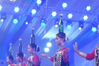 अंतर्राज्यीय आदिवासी लोक नृत्य महोत्सव का हुआ समापन, विभिन्न राज्यों के जनजातीय नर्तक दलों ने शानदार प्रस्तुति से समा बांधा