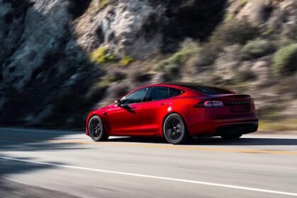 टेस्ला की भारत में एंट्री और सरकार की नई योजना, ईवी नीति में फिर होने जा रहा है बदलाव?