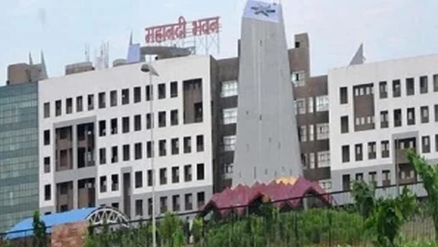 CG Big Breaking: होली के पहले सरकारी कर्मचारियों को सौगात, महंगाई भत्ता 53 फीसदी करने का आदेश जारी