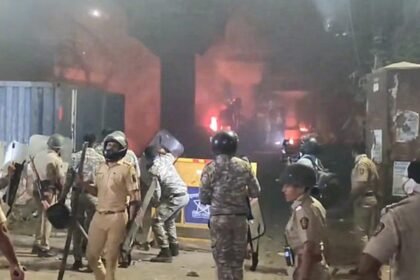 Nagpur violence: नागपुर में भीड़ का उपद्रव, किया पथराव और वाहनों में लगा दी आग, प्रत्यक्षदर्शी बोले-पुलिस डेढ़ घंटे बाद पहुंची