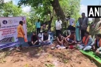 आत्मसमर्पित नक्सलियों को मिलेंगे स्थायी मकान, सरकार ने दिया सम्मान, हुआ भूमिपूजन