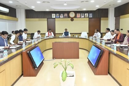 साय कैबिनेट का बड़ा फैसला: उल्लेखनीय कार्य करने के लिए ''युवा रत्न सम्मान योजना'' की शुरूआत, जानिए और क्या हुए अहम फैसले