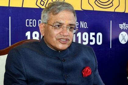 एक्शन मोड में चुनाव आयोग: शुरू की उपराष्ट्रपति चुनाव की तैयारी, कहा- जल्द घोषित होगा कार्यक्रम