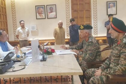 सुरक्षा और सैनिक कल्याण के लिए सेना-सरकार में बढ़ा तालमेल, रायपुर में लेफ्टिनेंट जनरल शेखावत और सीएम साय की अहम बैठक