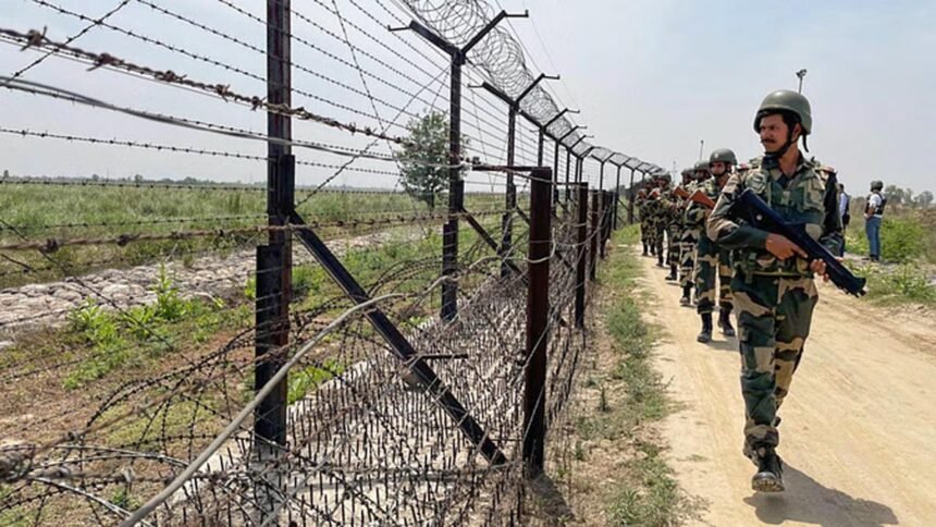 सुरक्षाबलों को बड़ी कामयाबी: ऑपरेशन शिवशक्ति के तहत घुसपैठ की कोशिश नाकाम, पूंछ में दो आतंकी ढेर