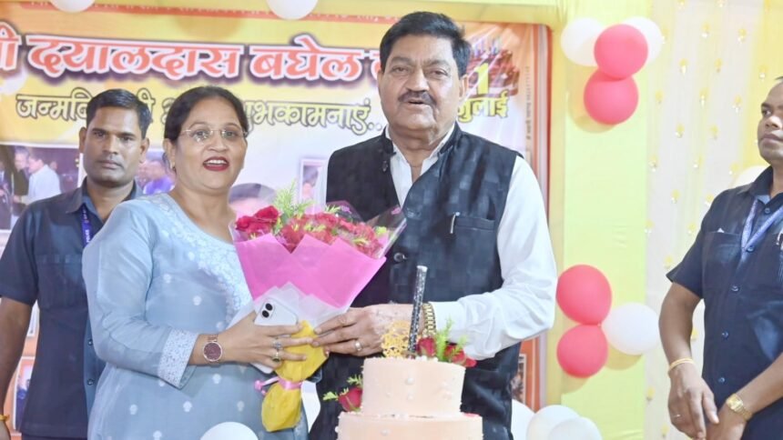 मंत्री दयाल दास बघेल के जन्मदिन को जनसेवा दिवस के रूप में मनाया रत्नावली कौशल ने