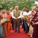 गोद ग्राम सोनपूरी में राज्यपाल का जनसंवाद, अंतिम पंक्ति तक योजनाओं के लाभ पर जोर