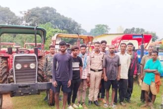 अवैध रेत उत्खनन पर प्रशासन की सख्ती, आदेश के उल्लंघन पर 14 ट्रैक्टर जब्त