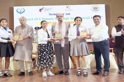 डिजिटल प्लेटफार्म के माध्यम से पर्यावरण शिक्षा का प्रचार-प्रसार करना भी युवाओं का दायित्व: राज्यपाल डेका