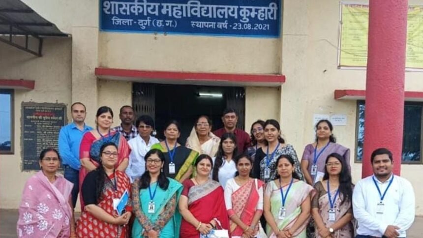 स्व. बिंदेश्वरी बघेल शासकीय महाविद्यालय, कुम्हारी के स्थापना दिवस पर आईक्यूएसी की त्रैमासिक बैठक संपन्न