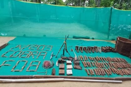 सुरक्षाबलों को मिली सफलता, नक्सलियों के छुपाये हुए भारी मात्रा में हथियार और गोले-बारूद बरामद