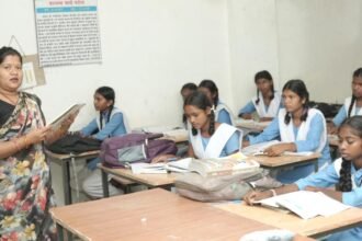 दूर हुई शिक्षकों की कमी, अतिथि शिक्षको की नियुक्ति से विद्यार्थियों में खुशी