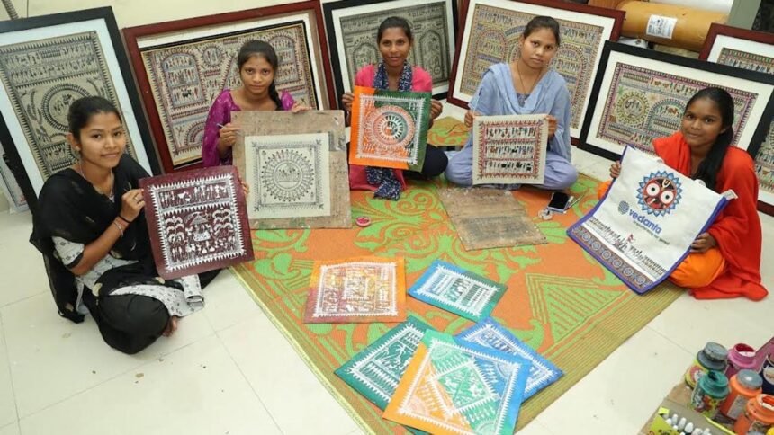 विश्व आदिवासी दिवस के मौके पर वेदांता एल्युमीनियम ने कालाहांडी के रूपान्तरण पर डाली रोशनी, यह ज़िला आदिवासी नेतृत्व में विकास के अनुकरणीय मॉडल के रूप में उभरा