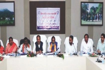 डीएमएफ की राशि का उपयोग खनिज प्रभावित क्षेत्रों में प्राथमिकता वाले कार्यों में करें : सांसद नाग