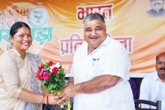 पर्यटन व संस्कृति मंत्री राजेश अग्रवाल ने बच्चों की प्रतिभा को सराहा, दिया सफलता का मंत्र