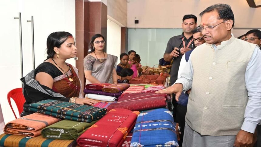 छत्तीसगढ़ की दीदियां बनीं आत्मनिर्भरता की ब्रांड एंबेसडर : लखपति दीदियों की सफलता हजारों महिलाओं के लिए बनेगी प्रेरणा – मुख्यमंत्री साय