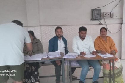 दुर्ग जिले में मतदाता सूची के पुनरीक्षण की प्रक्रिया तेज, अंतिम तिथि का न करे इंतजार, 4 दिसंबर से पहले जमा करने की अपील