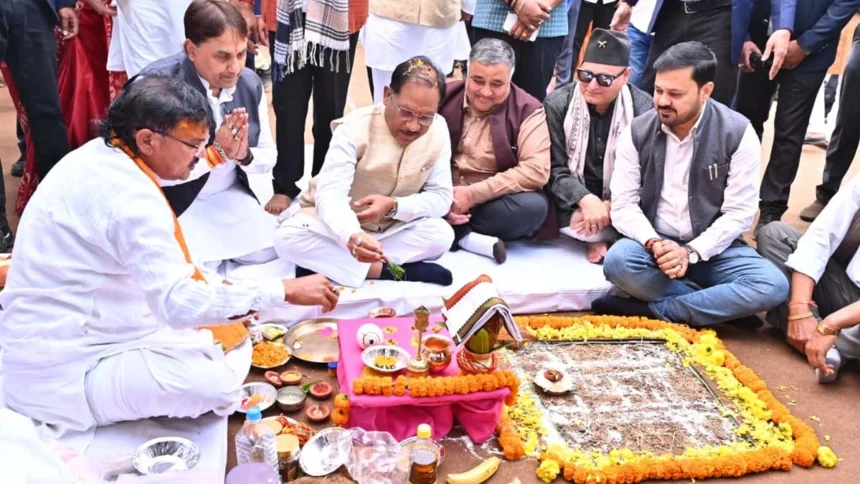 छत्तीसगढ़ में बनेगी आधुनिक फिल्म सिटी, मुख्यमंत्री विष्णुदेव साय ने किया चित्रोत्पला  फिल्मसिटी प्रोजेक्ट का भूमि पूजन - ShreeKanchanpath