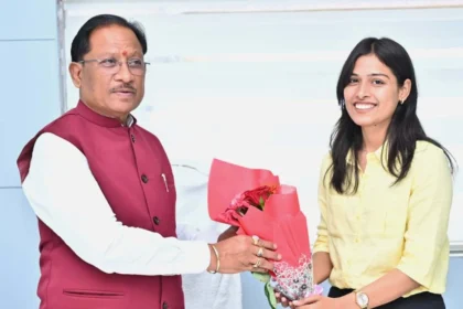 देशसेवा का संकल्प और सफलता की उड़ान: मुंगेली की सुप्रिया सिंह बनी लेफ्टिनेंट