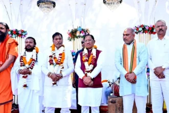 गुरु घासीदास के अनुयायियों का दल पावन गिरौदपुरी धाम के लिए हुआ रवाना