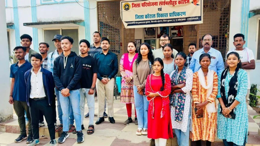 नक्सल प्रभावित सुकमा से आत्मनिर्भरता की ओर बढ़ते कदमनक्सल प्रभावित सुकमा से आत्मनिर्भरता की ओर बढ़ते कदम