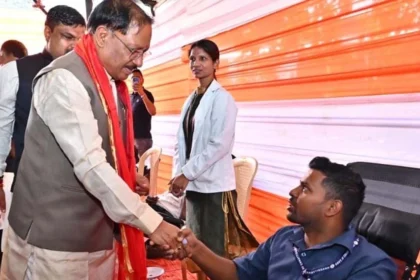 जन्मदिन पर सेवा का संदेश: मुख्यमंत्री साय ने जन्मदिन पर रक्तदान शिविर का किया शुभारंभ