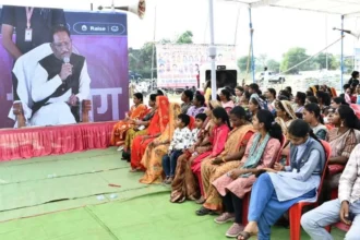 मुख्यमंत्री साय वर्चुअल माध्यम से हुए शामिल, महिलाओं के खातों में किया 684 करोड़ रूपए का किया अंतरित, दी बधाई