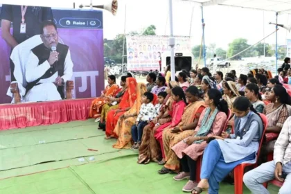 मुख्यमंत्री साय वर्चुअल माध्यम से हुए शामिल, महिलाओं के खातों में किया 684 करोड़ रूपए का किया अंतरित, दी बधाई