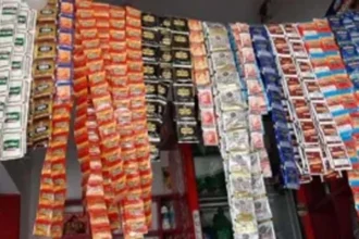 स्कूलों के आसपास तंबाकू बिक्री पर प्रशासन सख्त, 8 दुकानों पर जुर्माना