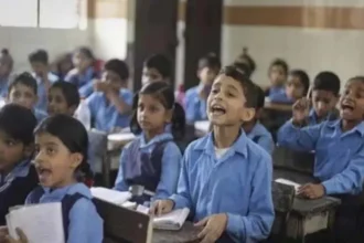 शालाओं में बच्चों की शैक्षिक गुणवत्ता बढ़ाने समीक्षा बैठक आयोजित