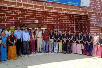 शिक्षा की गुणवत्ता परखने उतरे अधिकारी