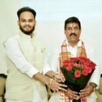 किसान हितैषी आलोक सिंह ठाकुर का भव्य सम्मान: दक्ष वैद्य साहू ने अवतरण दिवस पर पुष्पांजलि अर्पित की