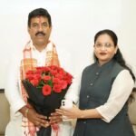 किसान कल्याण के लिए समर्पित हैं आलोक सिंह ठाकुर: रत्नावली कौशल ने किया सम्मान