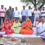 मंत्री लक्ष्मी राजवाड़े ने 3.80 करोड़ रूपए की सड़क निर्माण कार्य का किया शुभारंभ