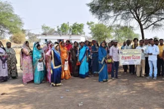 4821 संचालित कार्यों में 32072 श्रमिक नियोजित