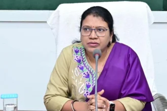 उच्च जोखिम गर्भवती महिलाओं की निरंतर स्वास्थ्य परीक्षण