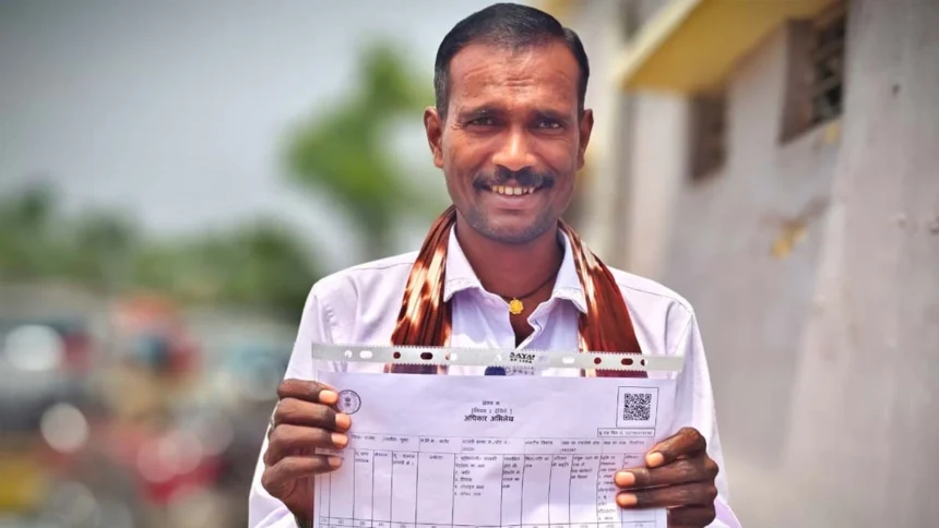 स्वामित्व योजना से ग्रामीणों को मिला मालिकाना हक : बालोद में अधिकार अभिलेख वितरण तेज