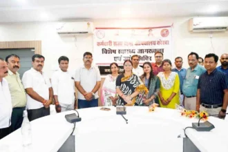 साकेत भवन में कर्मचारी राज्य बीमा औषधालय ने लगाया विशेष स्वास्थ्य जागरूकता व जांच शिविर