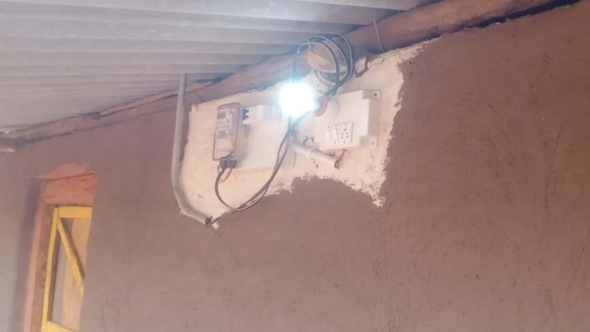 दशकों का अँधेरा टूटा, अबूझमाड़ के ईरपानार गाँव में पहली बार पहुँची बिजली