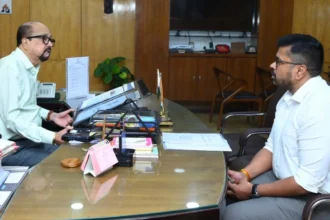 राज्यपाल ने कारखानों में दुर्घटनाओं को रोकने के लिए सुरक्षा व्यवस्था मजबूत करने के दिए निर्देश