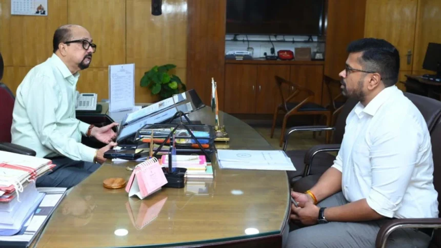 राज्यपाल ने कारखानों में दुर्घटनाओं को रोकने के लिए सुरक्षा व्यवस्था मजबूत करने के दिए निर्देश