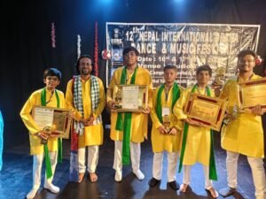 गुरूदेव रवीन्द्रनाथ टैगोर जंयती पर ‘कवि गुरु’ का सफल मंचन 3 02
