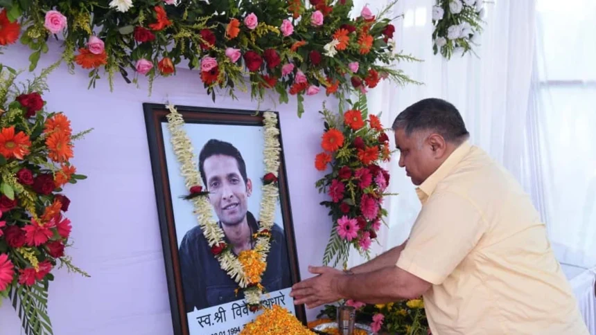 मंत्री राजेश अग्रवाल ने स्वर्गीय विवेक अंधारे को दी श्रद्धांजलि